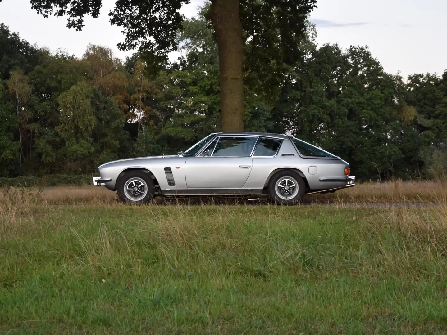 Jensen Interceptor II Coupe – Silver Metallic – 89.909km – Y70 Grijs - 1