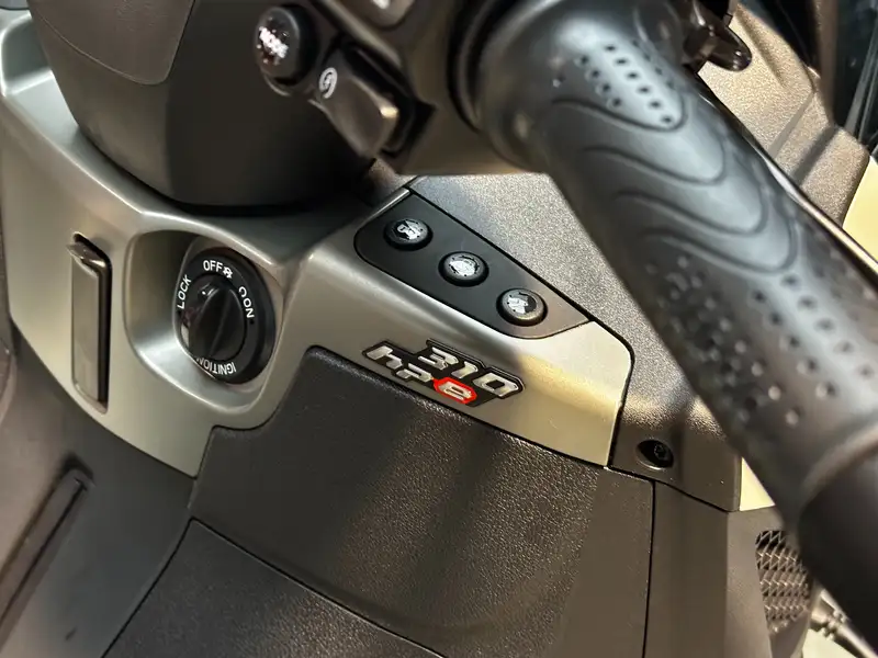 Piaggio MP3 310 - foto 6