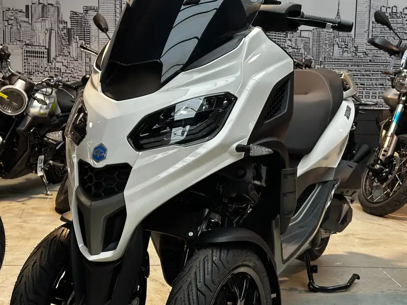 Piaggio MP3 310 - foto 2