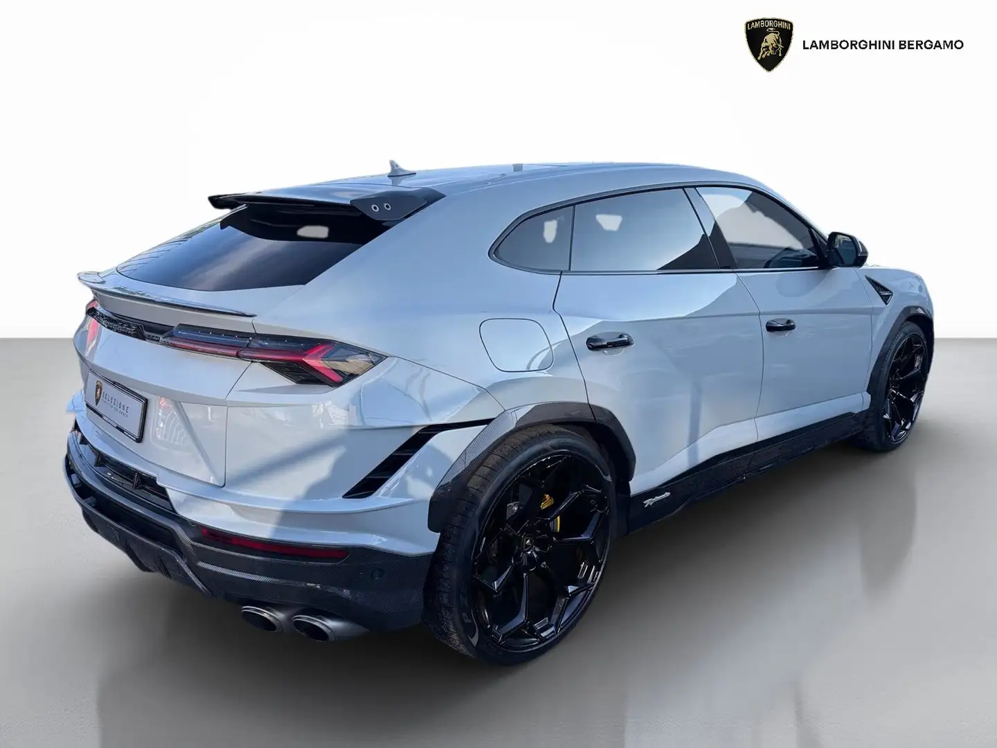 Lamborghini Urus 4.0 V8 auto PERFORMANTE Grau - 2