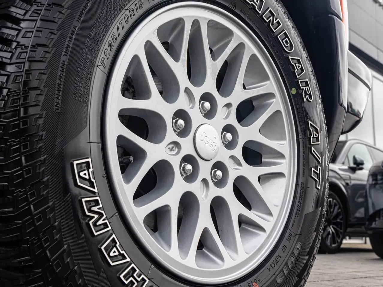 Jeep Cherokee 4.0i Classic | Leder | Automaat | Elektrische stoe, foto 6