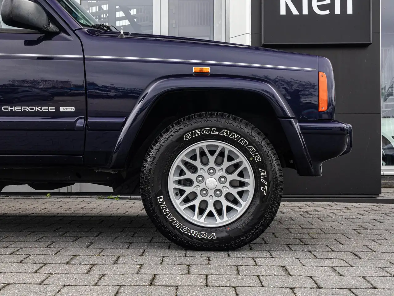 Jeep Cherokee 4.0i Classic | Leder | Automaat | Elektrische stoe, foto 5