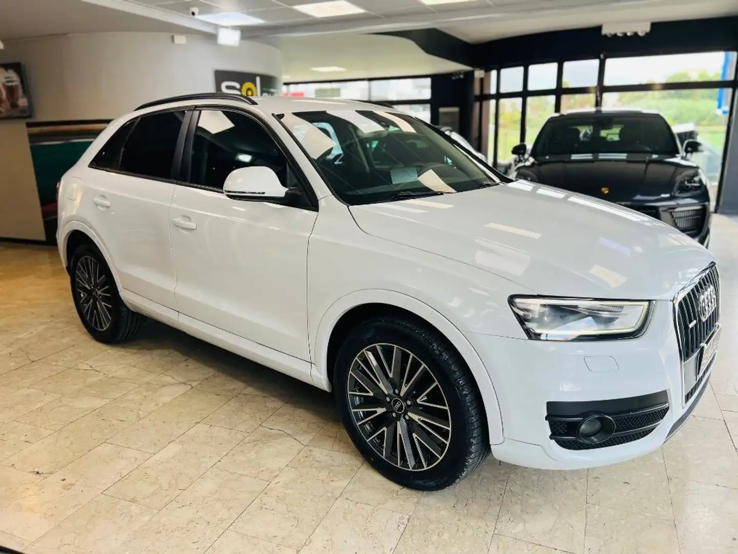 Audi Q3 2.0 tdi quattro 177cv s-tronic - 1