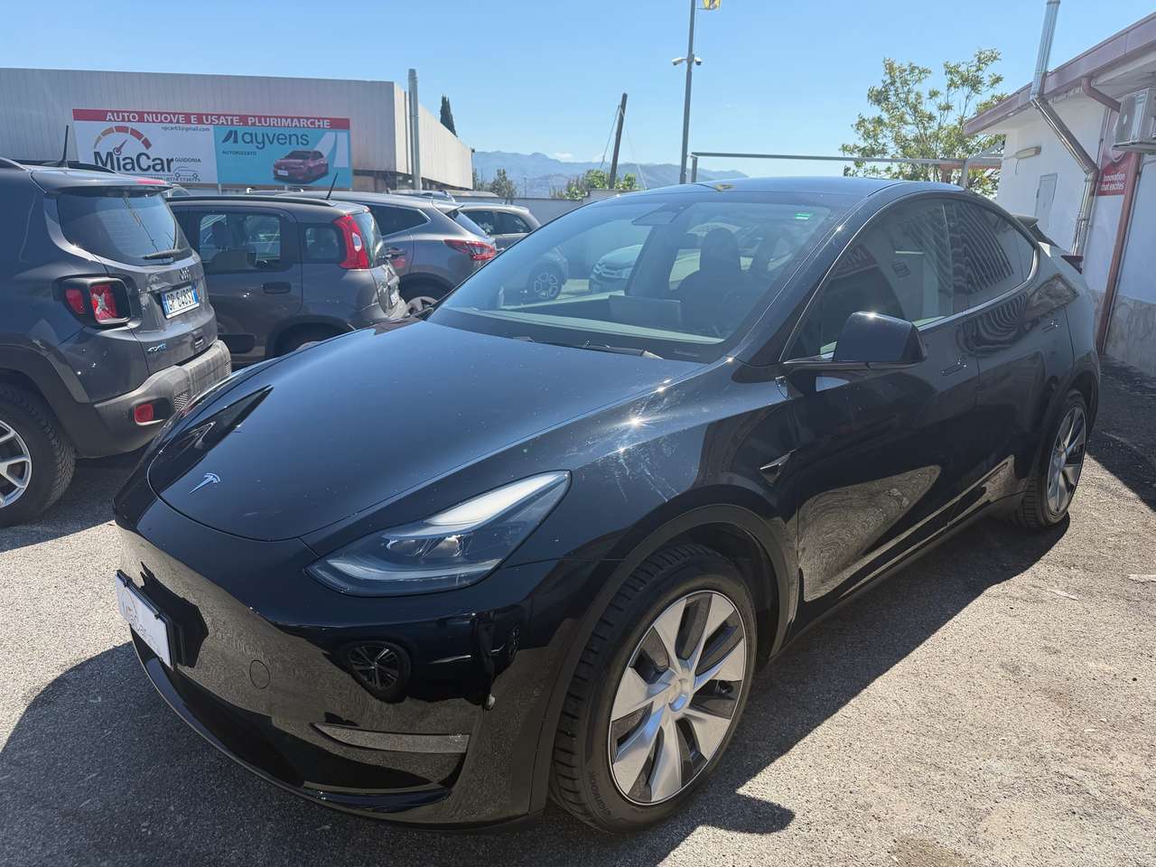 Tesla Model Y Long Range Dual Motor awd