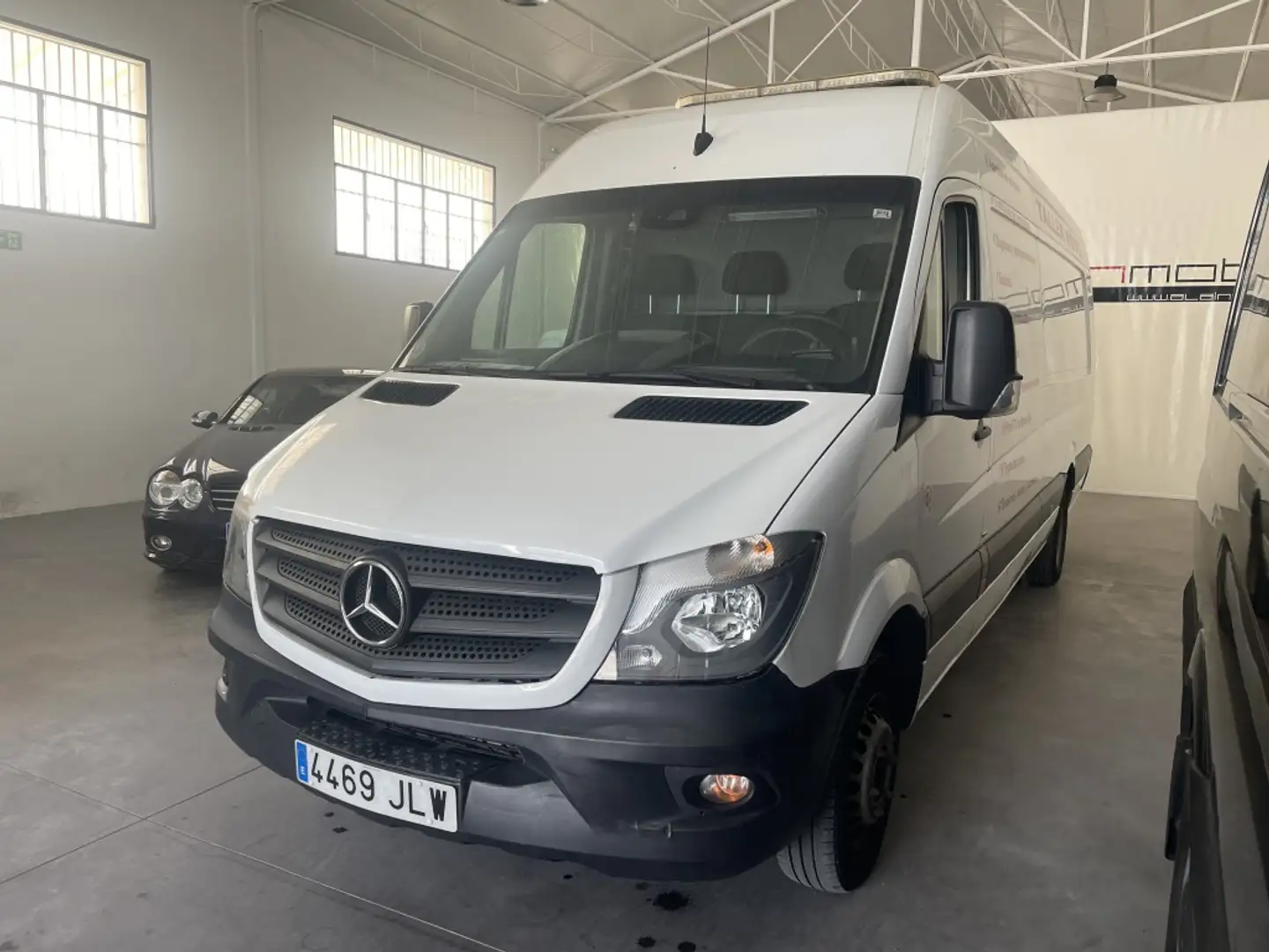 Mercedes-Benz Sprinter MERCEDES-BENZ Industrial  Automático de Blanco - 2