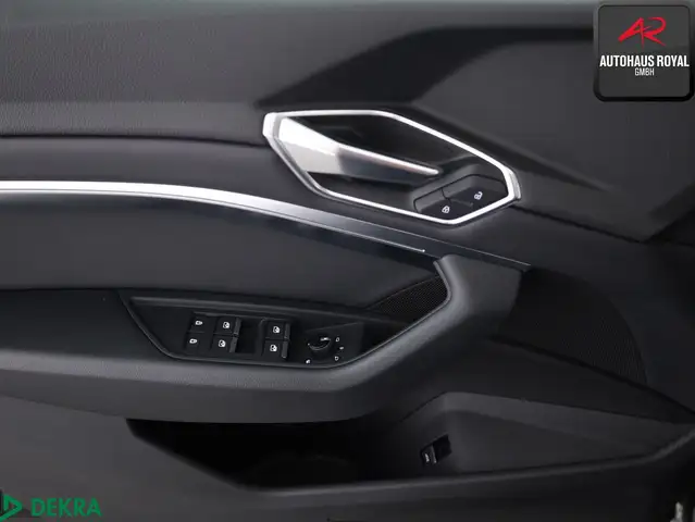Audi E-Tron view 13