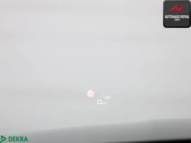 Audi E-Tron view 14