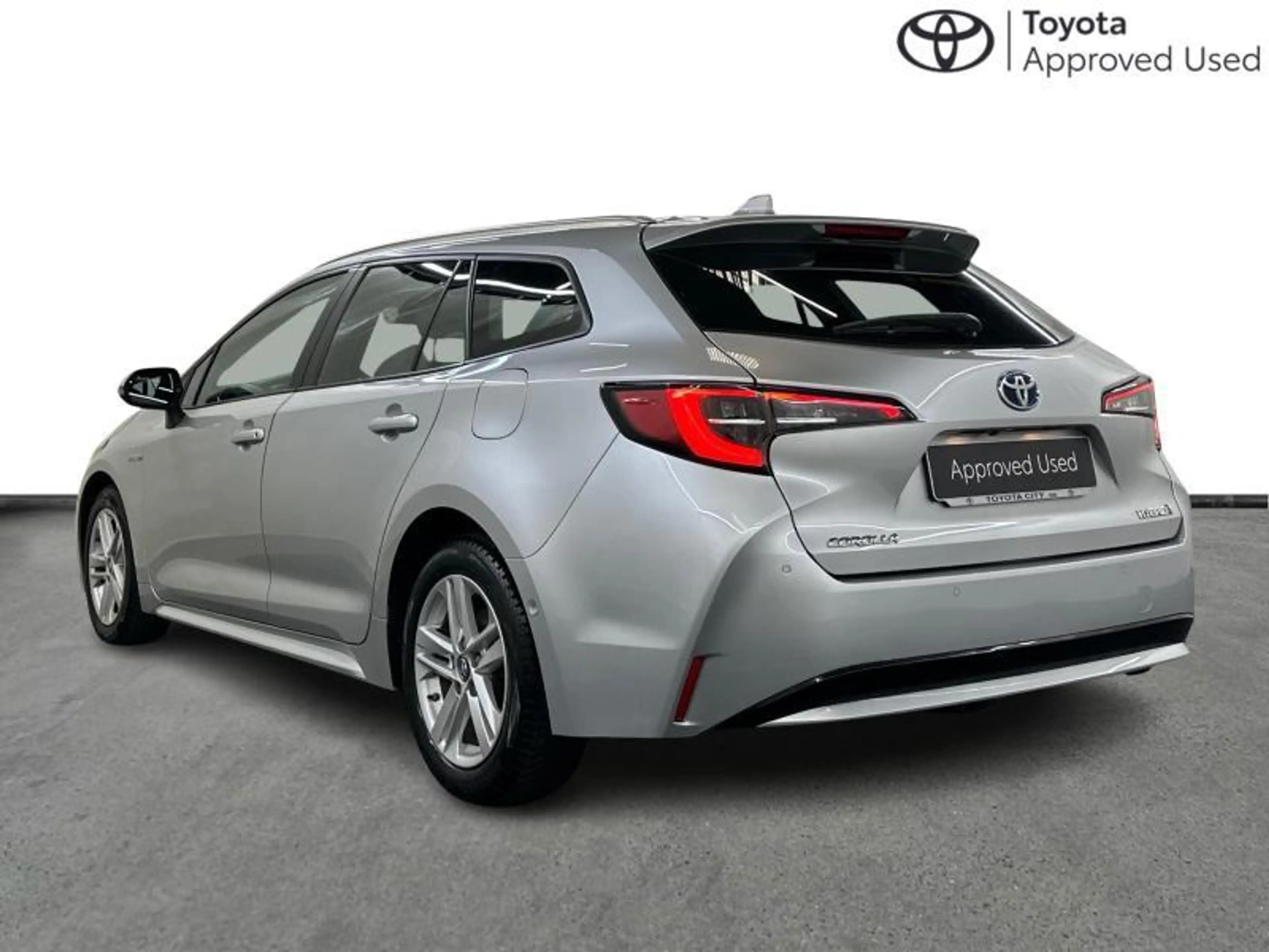 Toyota Corolla TS 122hp HEV Dynamic | carplay | camera — photo 3