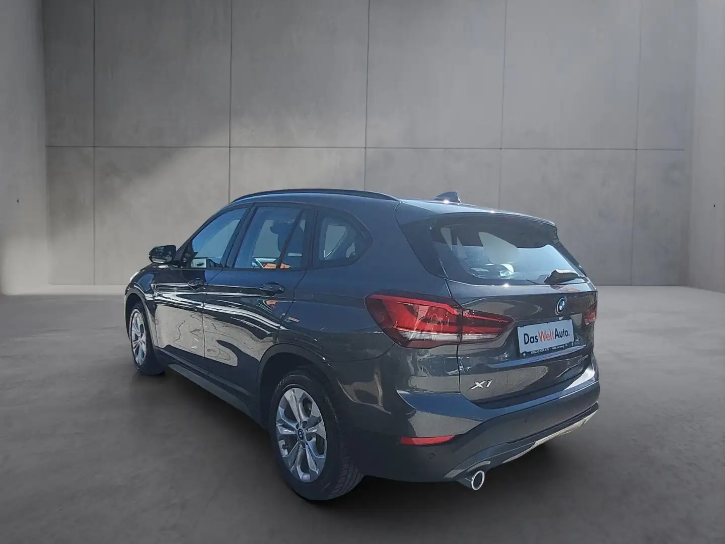 BMW X1 xDrive 25e Grau - 2