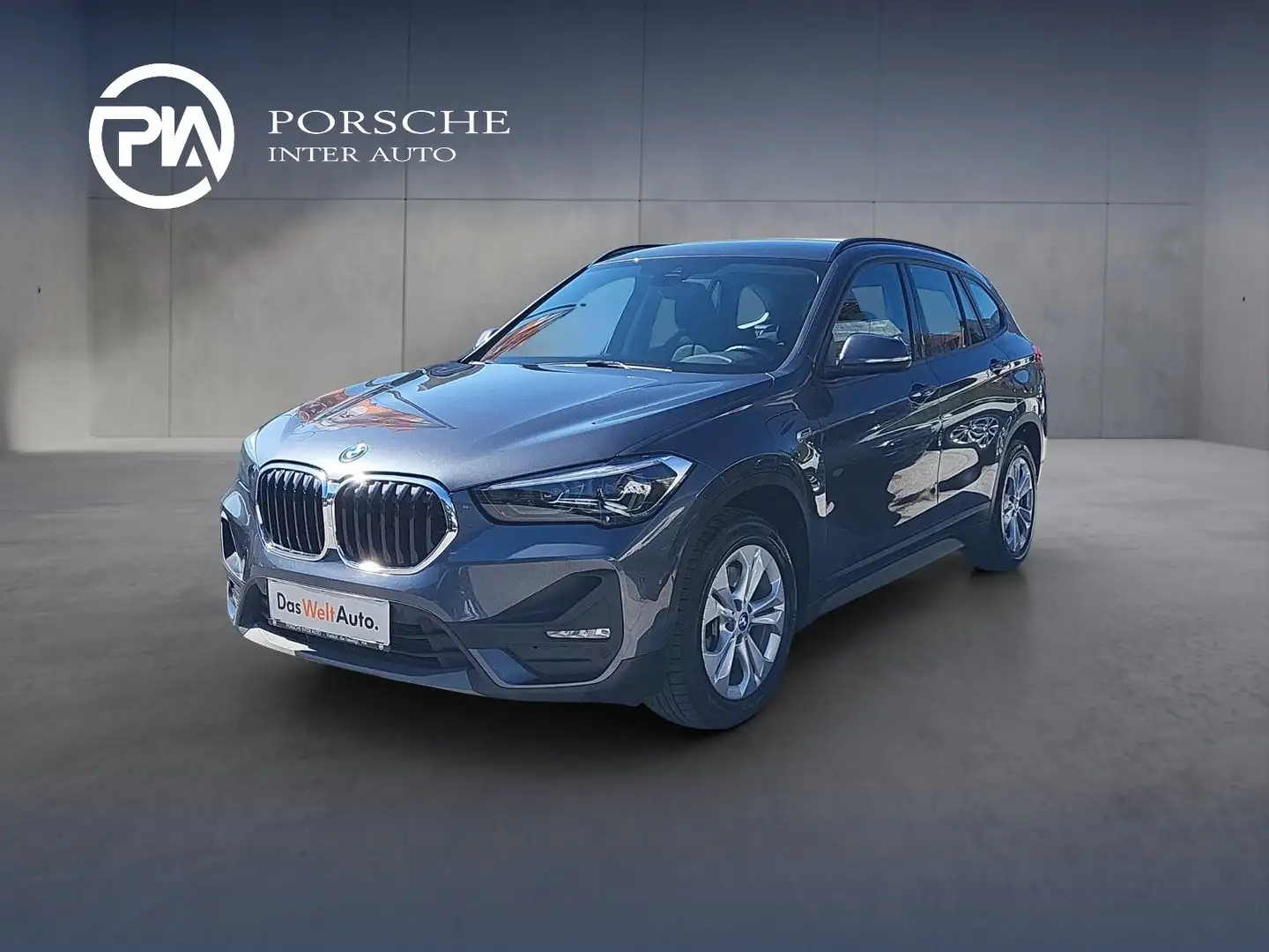 BMW X1 xDrive 25e Grau - 1