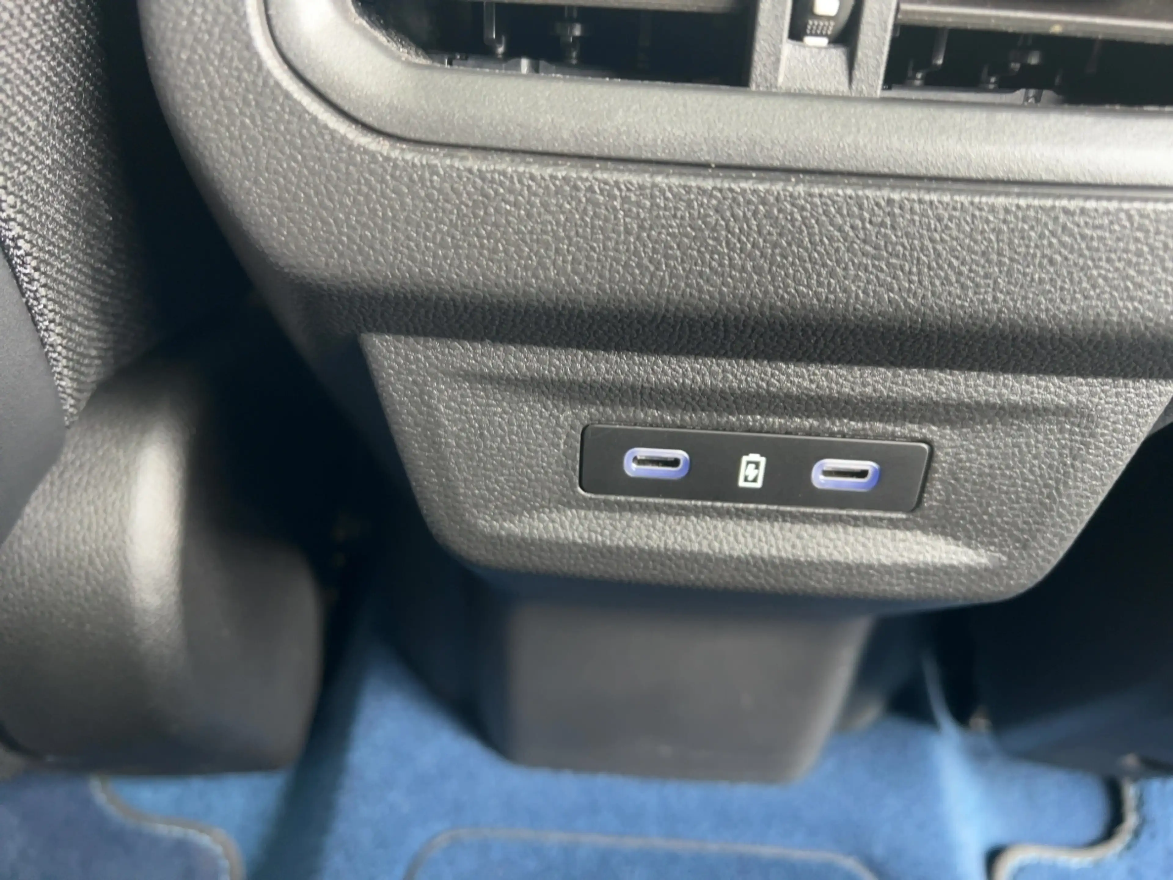 Renault Rafale Atelier Alpine E-Tech Plug-in Hybrid 4x4 — photo 13