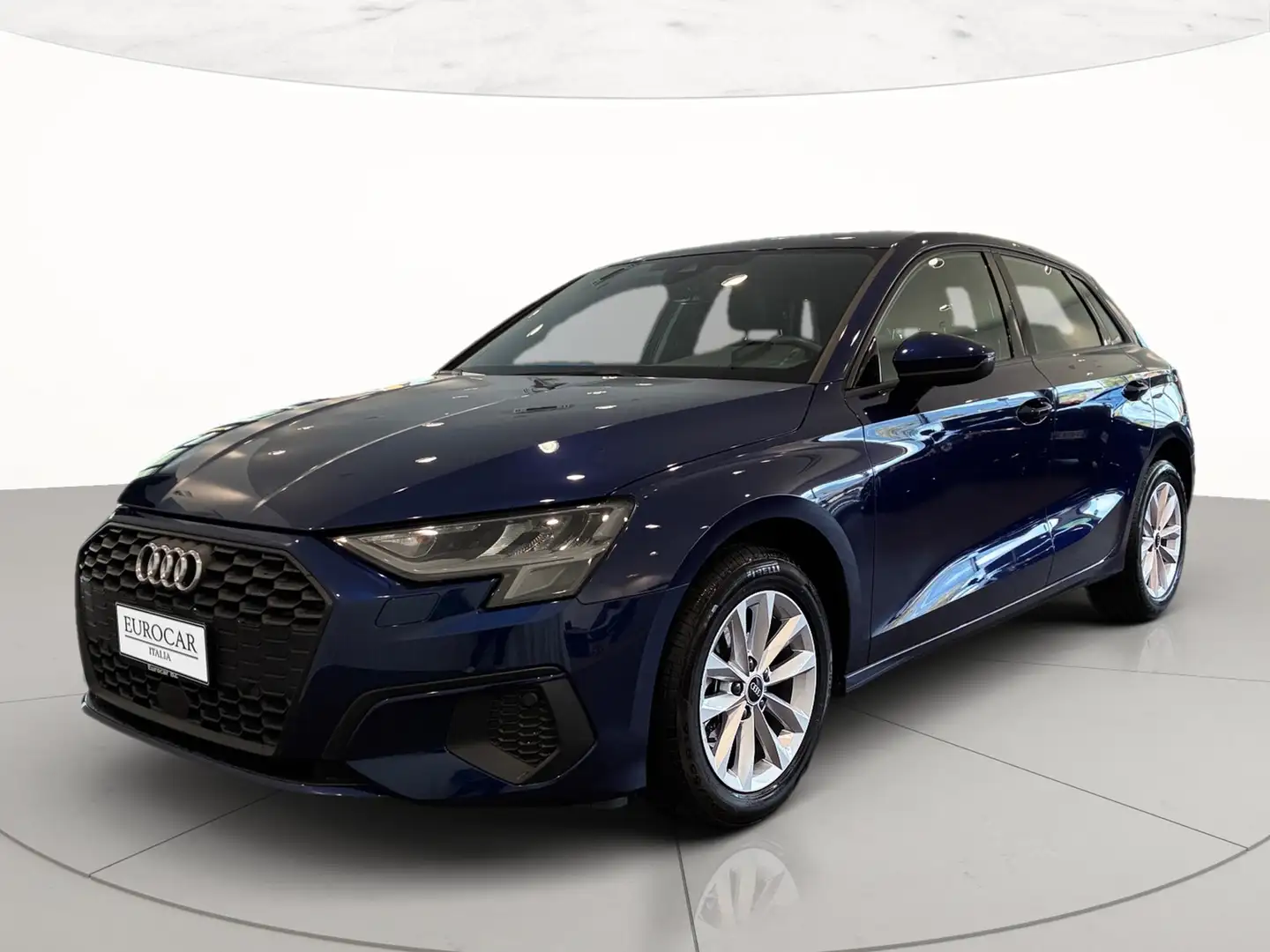 Audi A3 sportback 30 2.0 tdi Bleu - 1