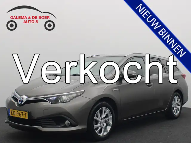 Toyota Auris 1.8 Hybrid Trend PANORAMADAK / CAMERA / NAVI / CLI