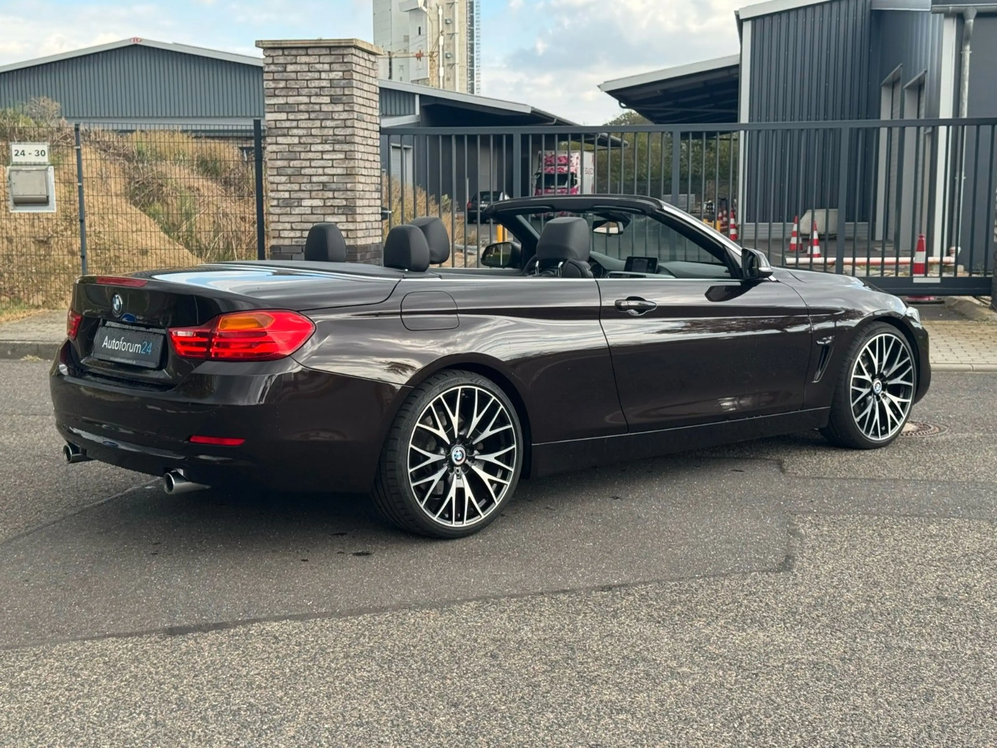 BMW 435 i Cabrio *Autom.*Navi*HUD*SHZ*Leder*RFK* — photo 4