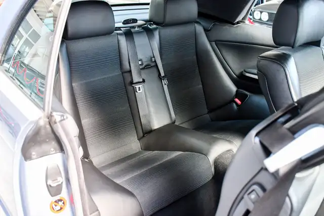 BMW 3 Series view 23