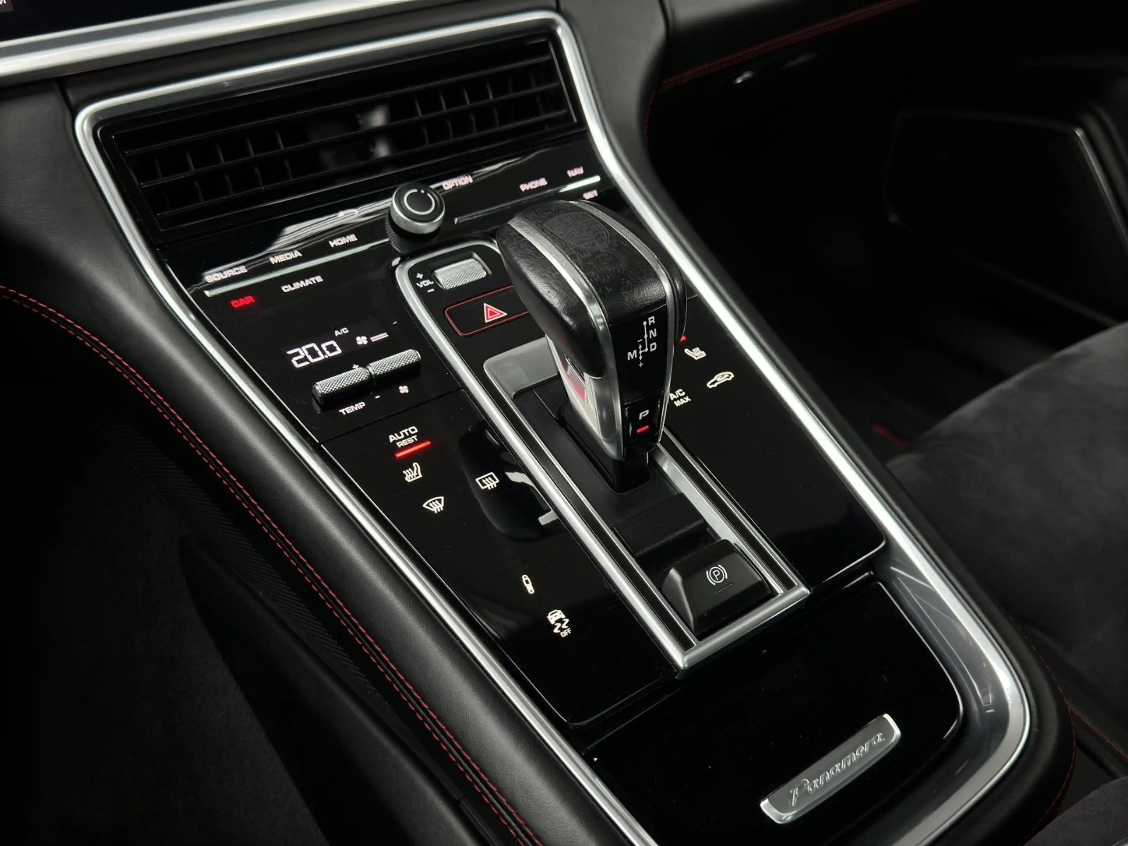 Porsche Panamera 4 GTS°LUFT°ACC°HUD°BOSE°PANO°360°5SITZ° — photo 9