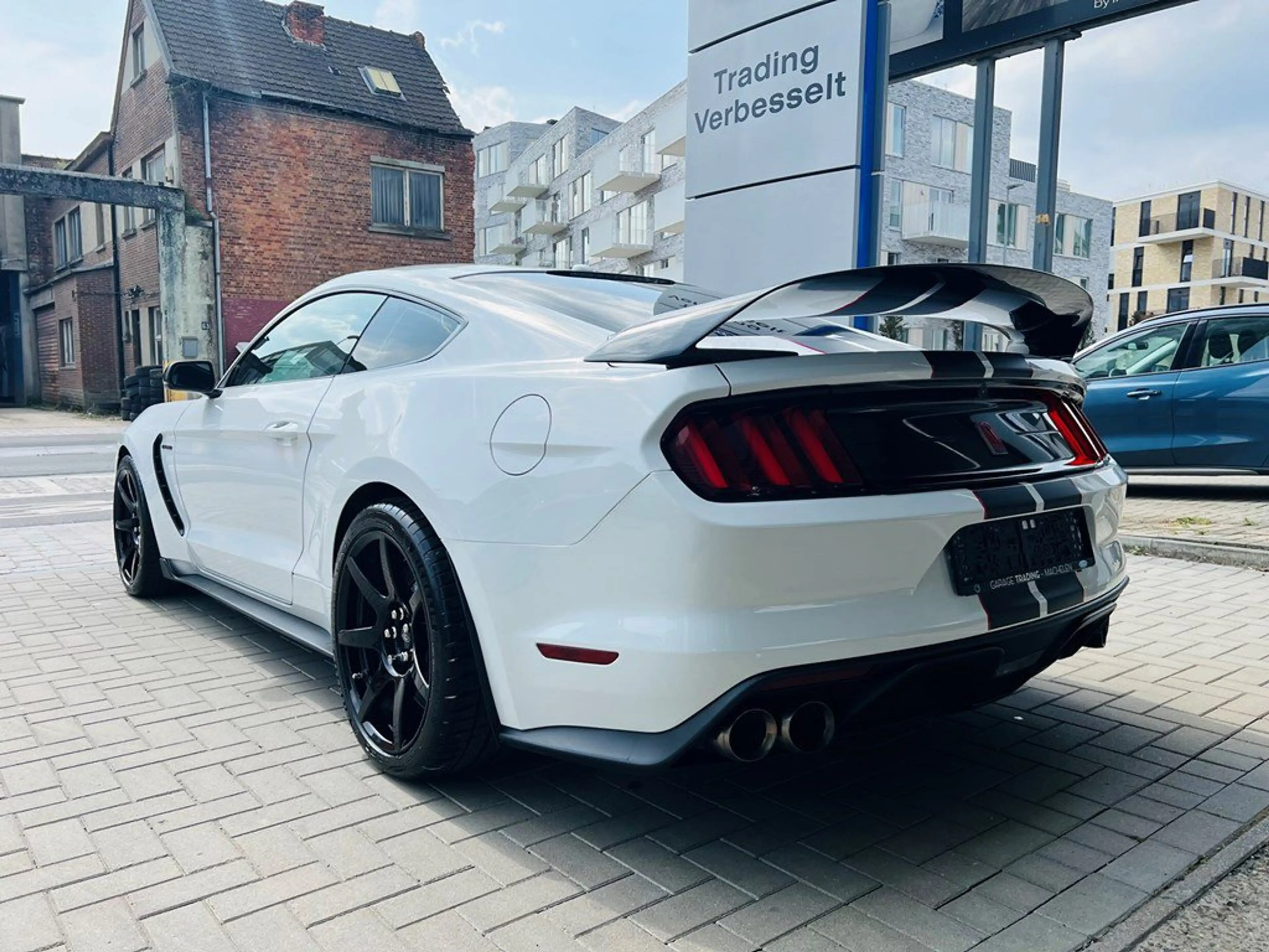 Ford Mustang 5.2i / Original Shelby gt350R / 1 of 702 — photo 3