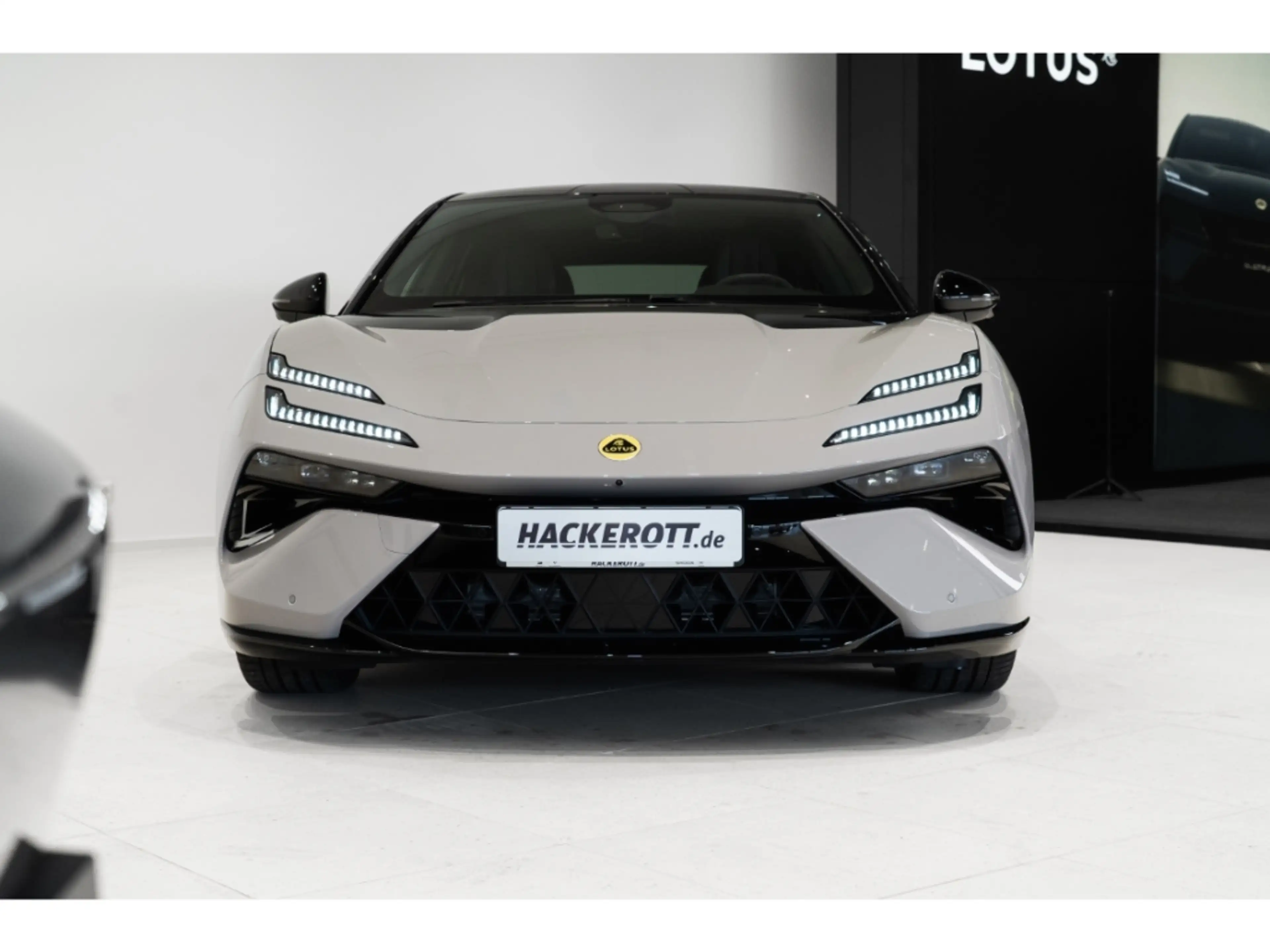 Lotus Emeya 600 Sport SE Electric towbar, 22'' spoke gloss Bla — photo 4