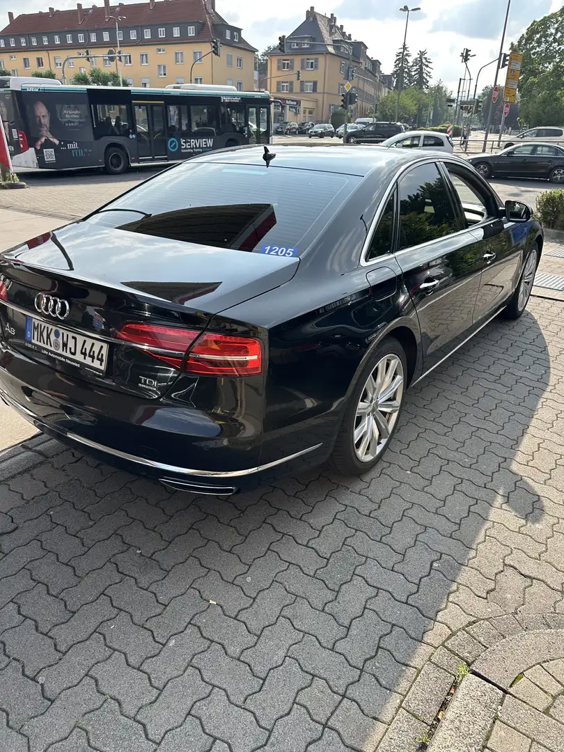 Audi A8 3.0 TDI quattro Schwarz - 1