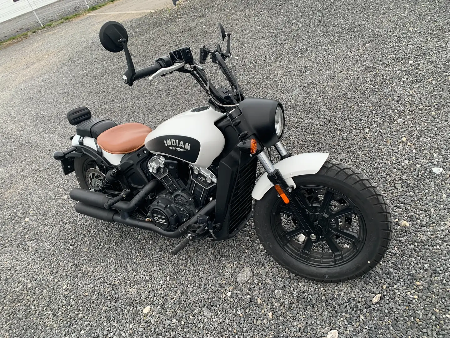 Indian Scout Bobber 1200cc Shopper Style Weiß - 1
