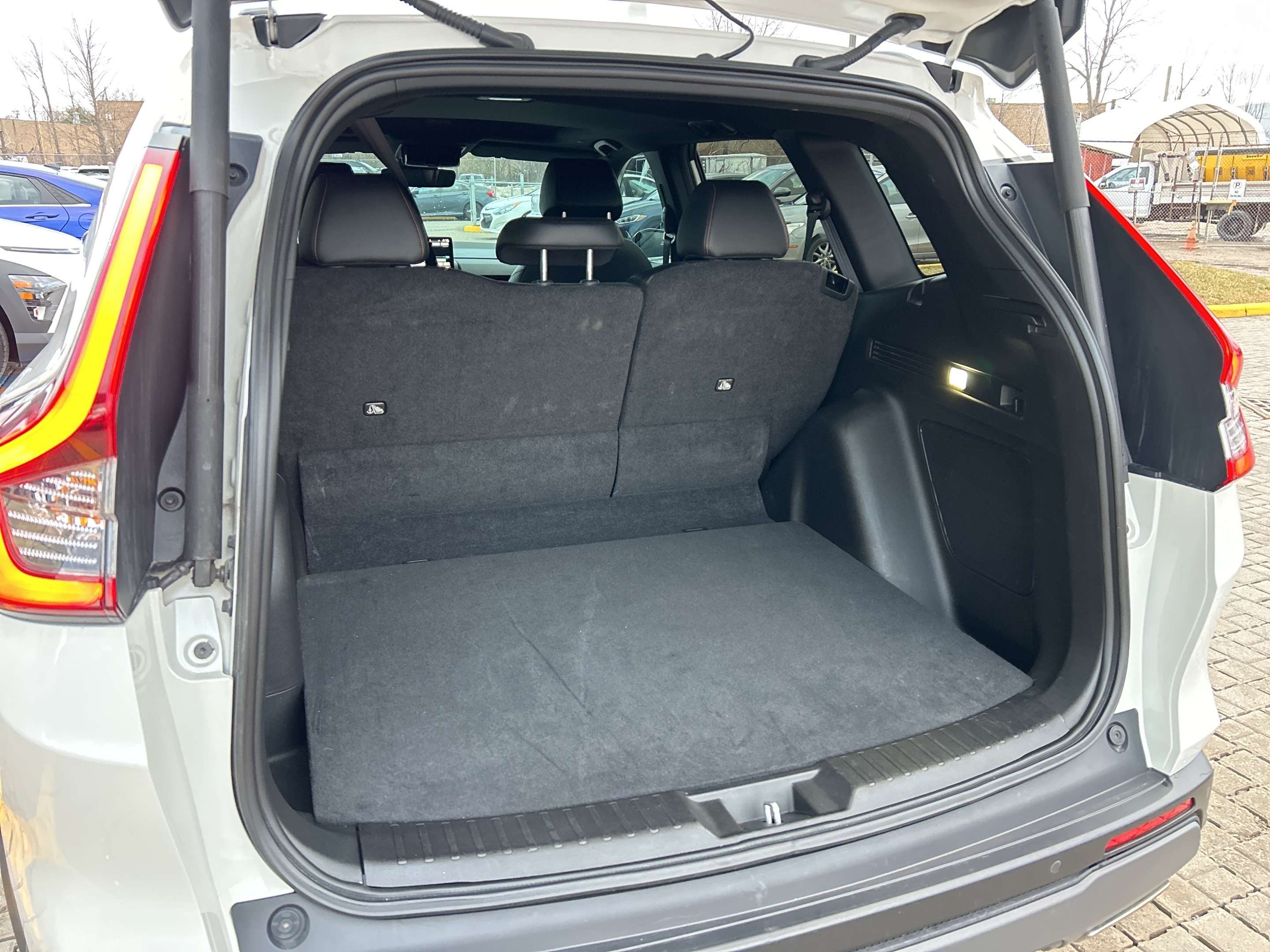 2023 Honda CR-V Touring — снимка 1