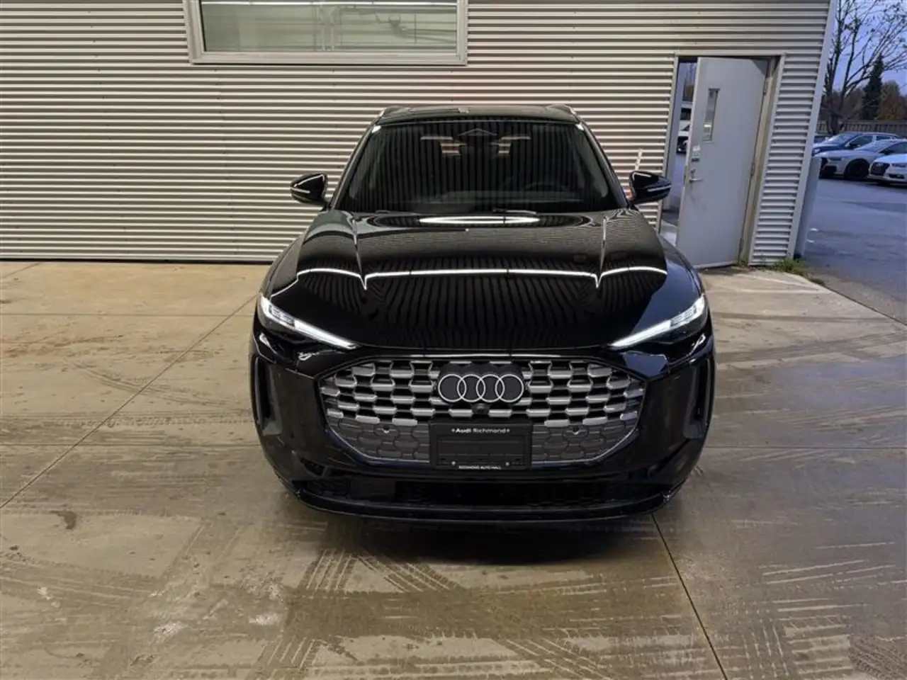 Audi Q5 снимка Audi Q5