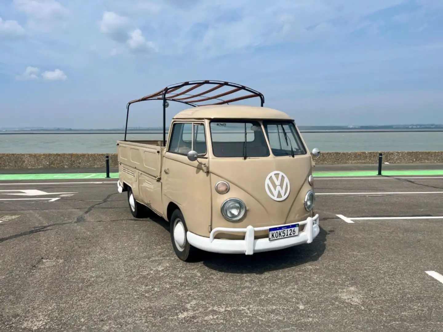 Volkswagen Pick Up Bej - 1