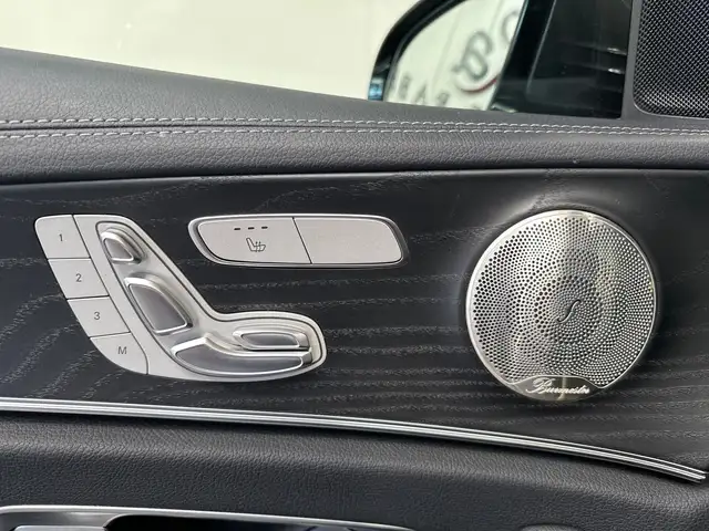 Mercedes-Benz E-Class view 10