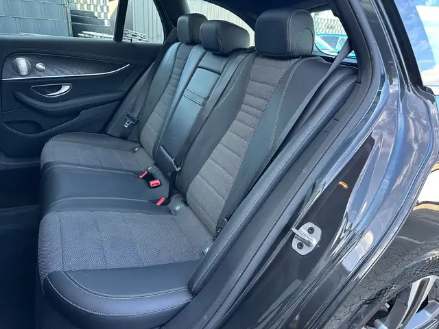 Mercedes-Benz E-Class view 14