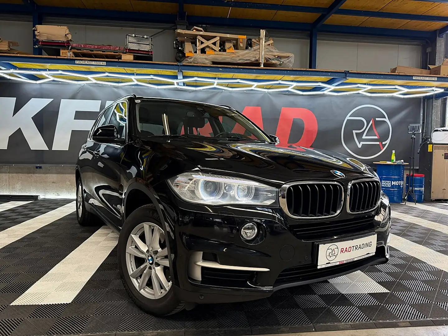 BMW X5 xDrive25d Österreich-Paket Aut. *1.Besitz* Schwarz - 2