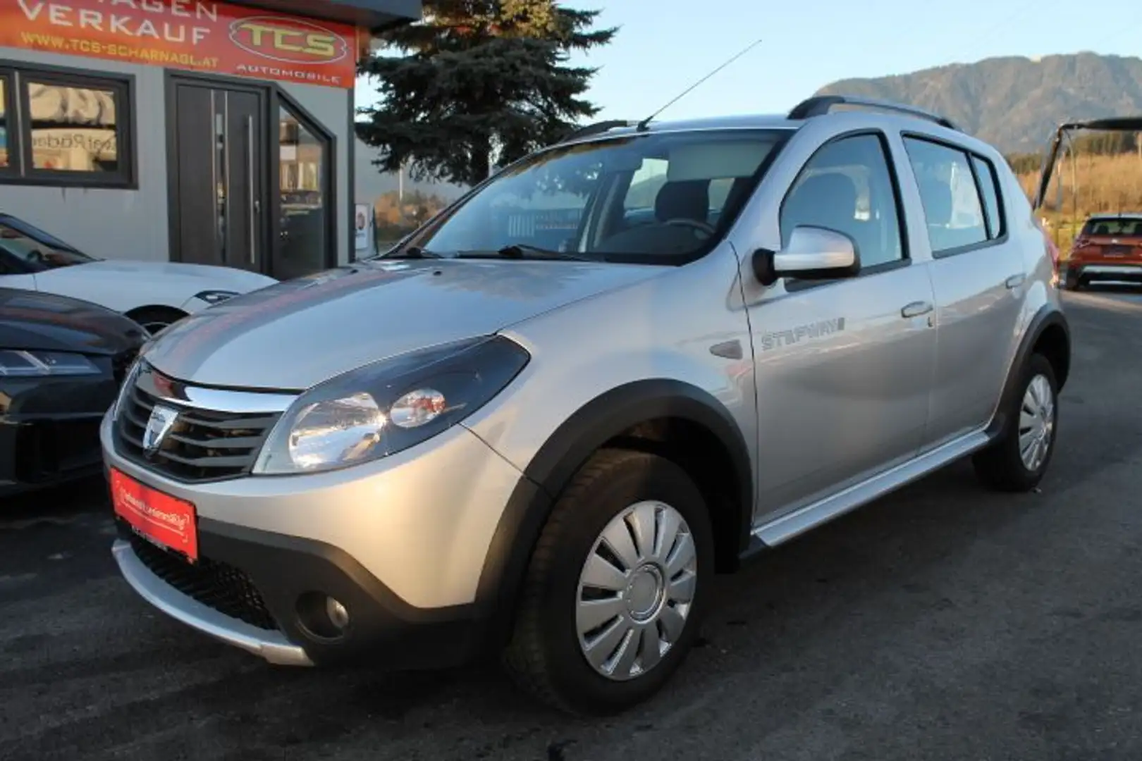 Dacia Sandero Stepway dCi 90 Argintiu - 1
