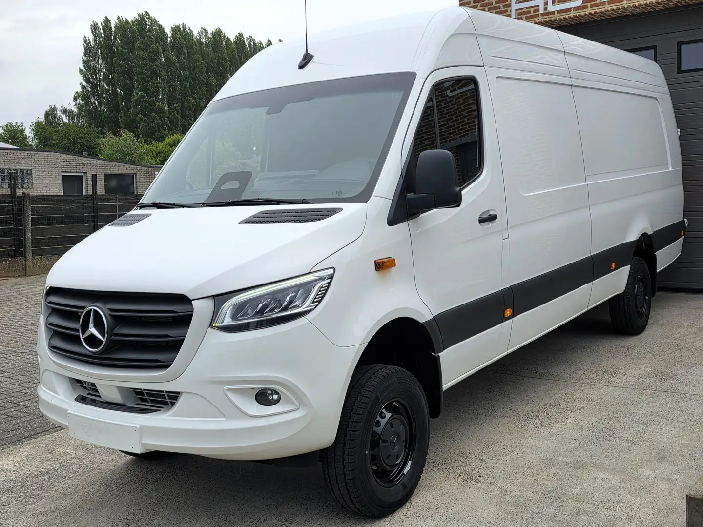 Mercedes-Benz Sprinter 319 - 59.990 EX - 4x4 - L4H2 - NIEUW - 2025 - 0KM Wit - 2