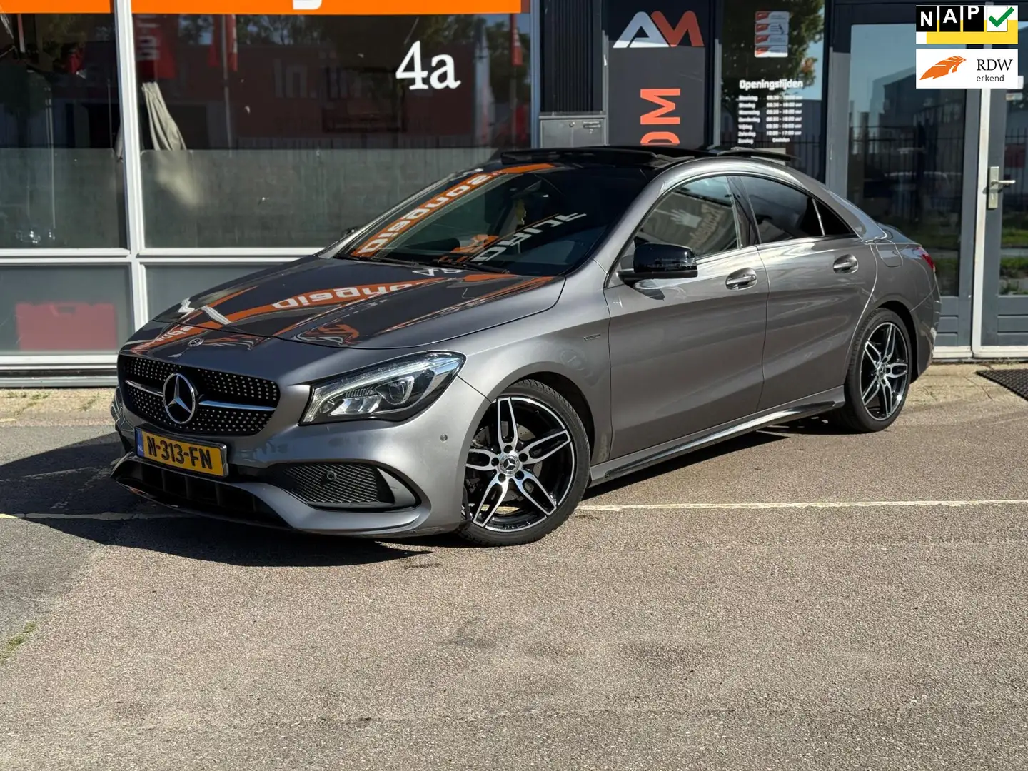 Mercedes-Benz CLA 200 | Pano | Cruise | Camera | Grijs - 1