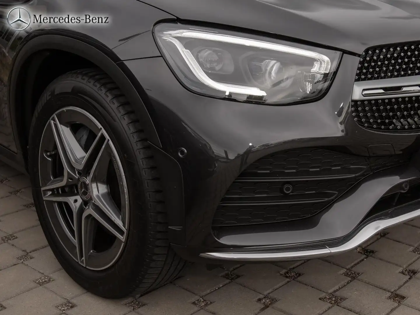Mercedes-Benz GLC 300 4M AMG MBUX+Sitzh.+M-LED+HUD+360°+19 Grau - 2