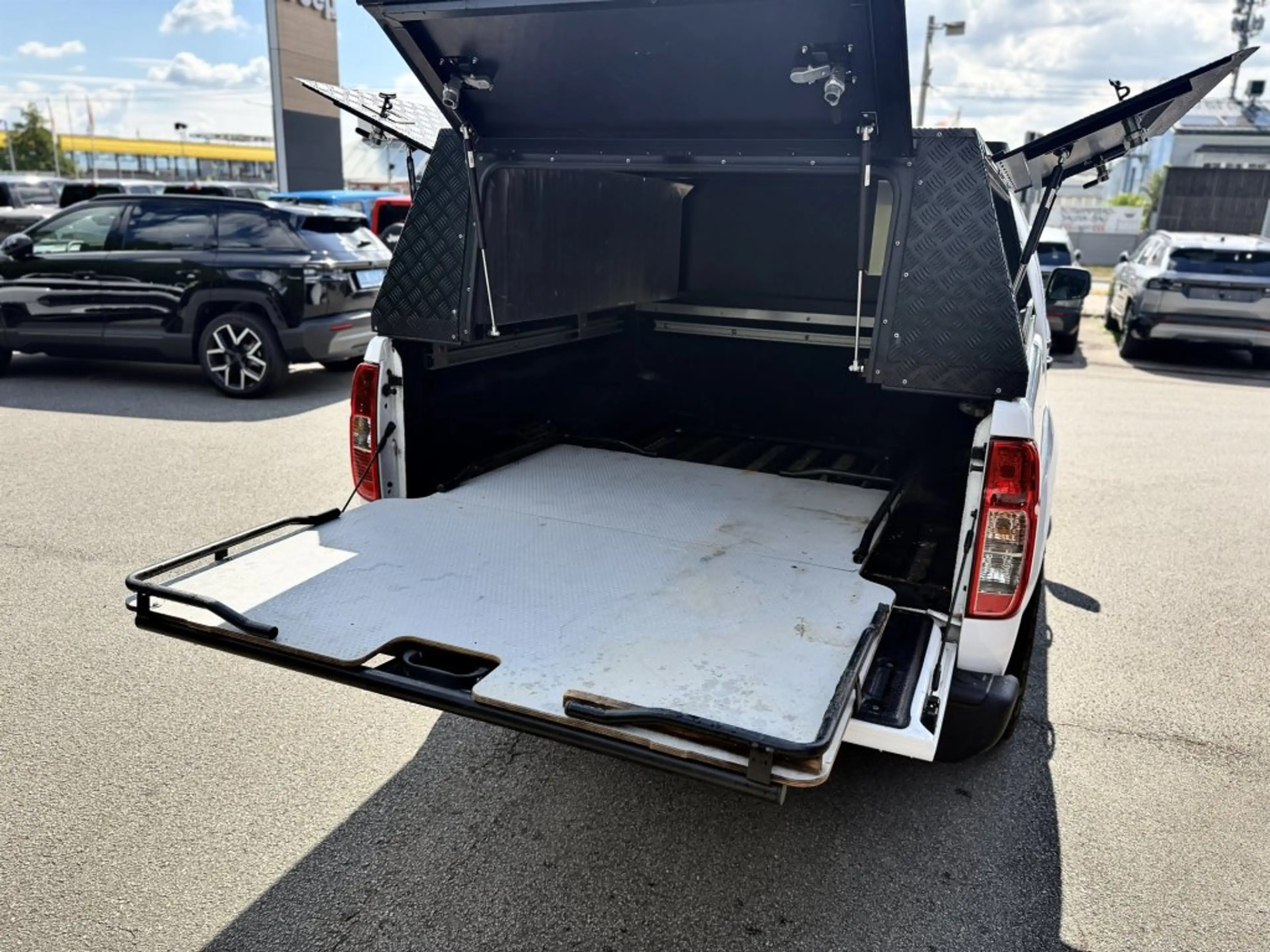 Nissan Navara inkl. Hardtop — photo 10