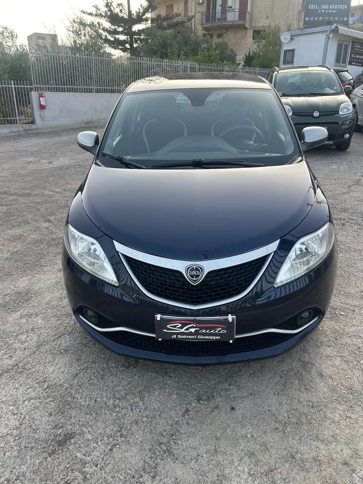 Lancia Ypsilon Ypsilon 1.2 Gold 69cv my16