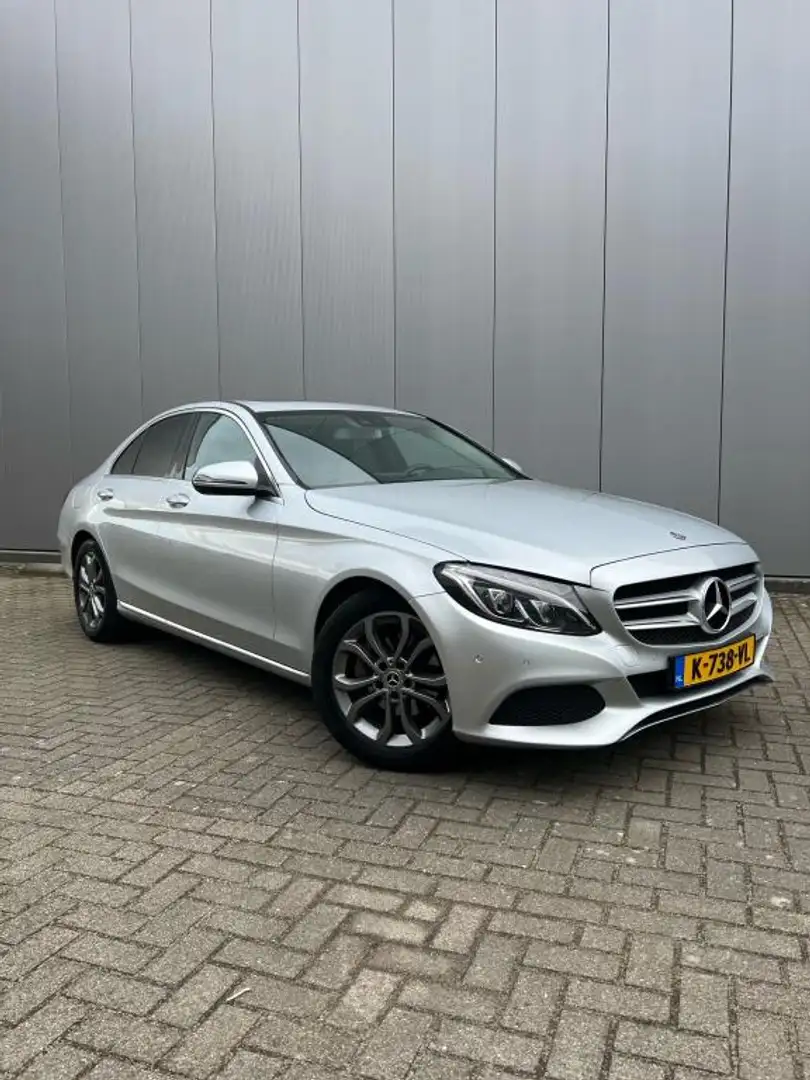 Mercedes-Benz C 180 Business Solution AMG,in naam van onze klant te ko Grau - 2
