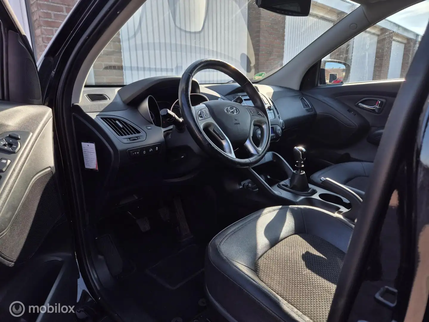 Hyundai iX35 1.6i GDI Style / Origineel NL / Dealeronderhouden Zwart - 2