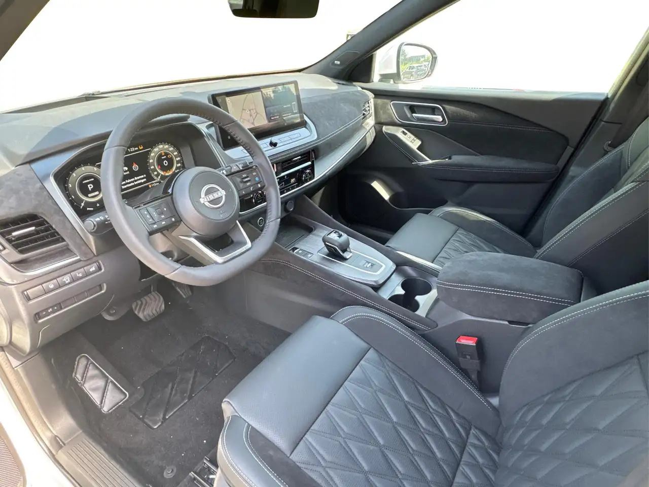 Nissan Qashqai Tekna+ FACELIFT+PANO+360°KAMERA+PDC+EL.HECKKL. ... 10