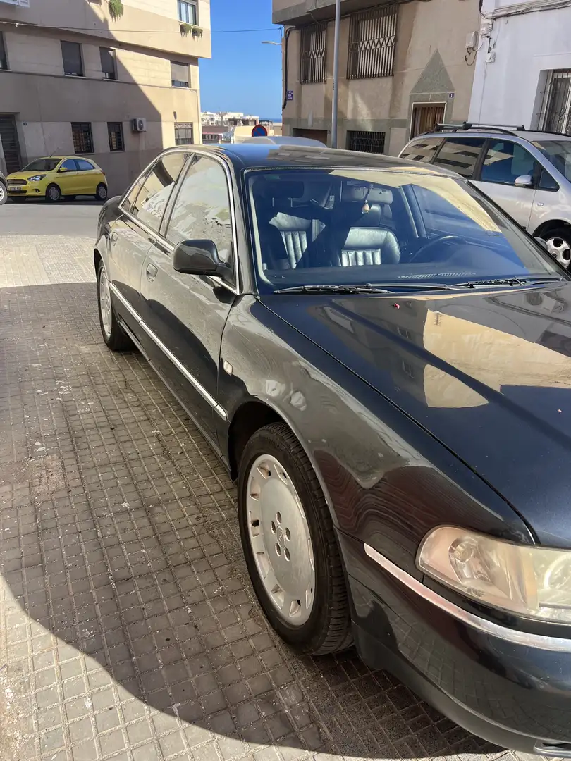 Audi A8 4.2 quattro Tiptronic - 2