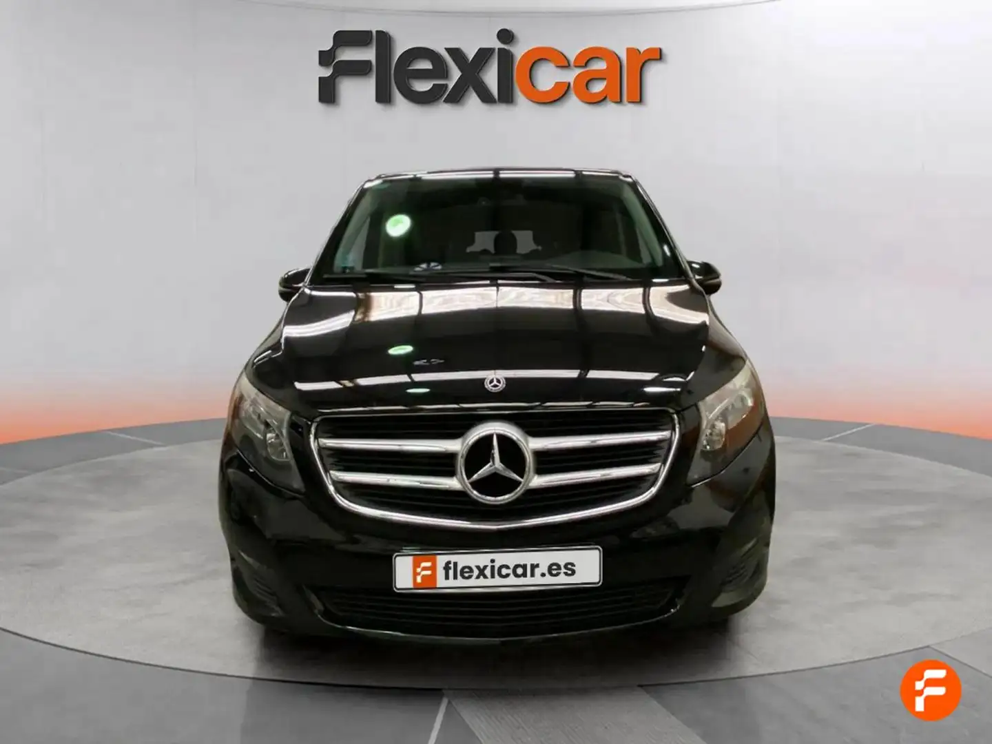 Mercedes-Benz V 220 220d Largo Avantgarde 7G Tronic Negro - 2