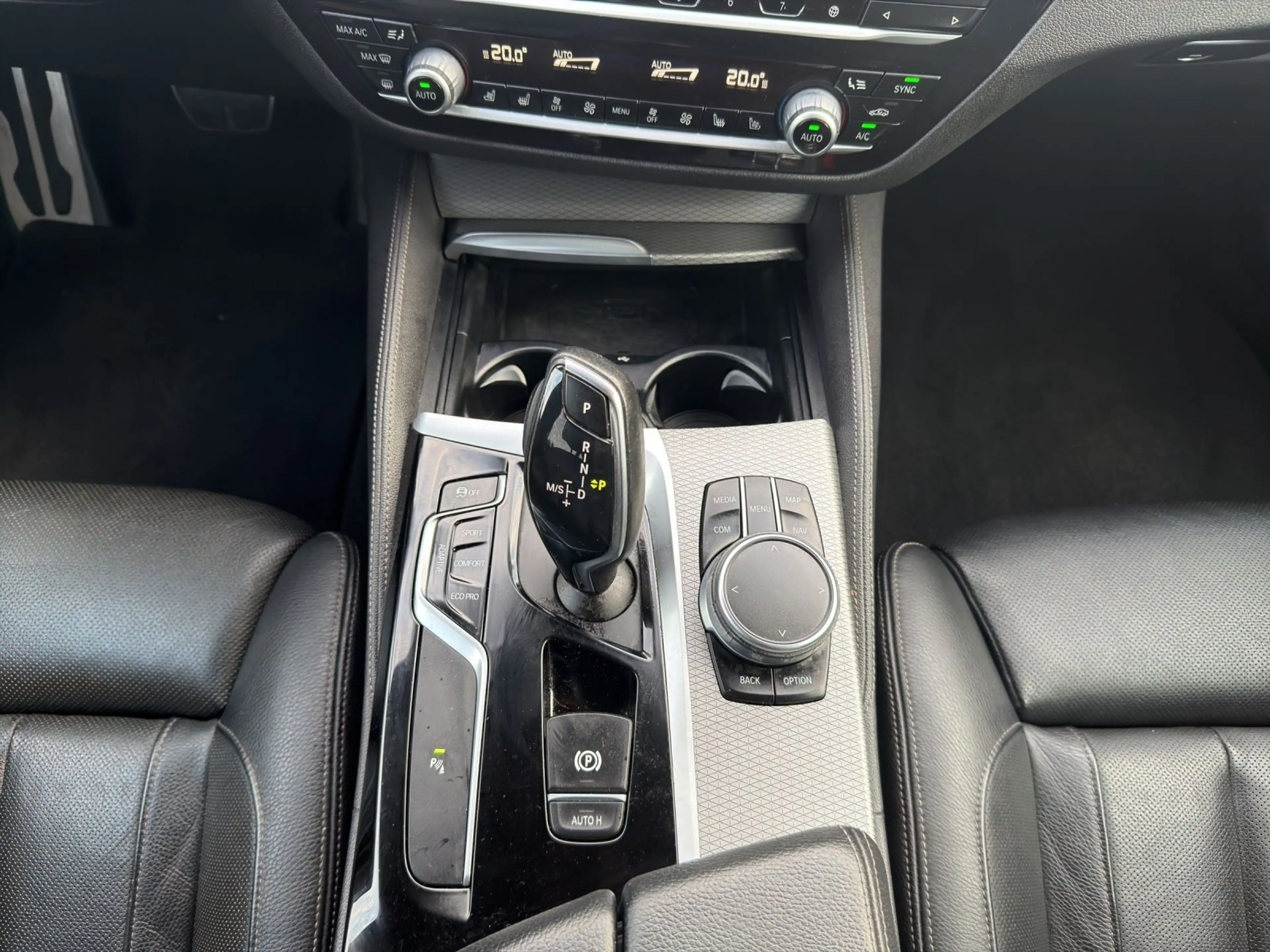 BMW 540 i M-Sport Lim. *DE*Finanzierung*Garantie — photo 15