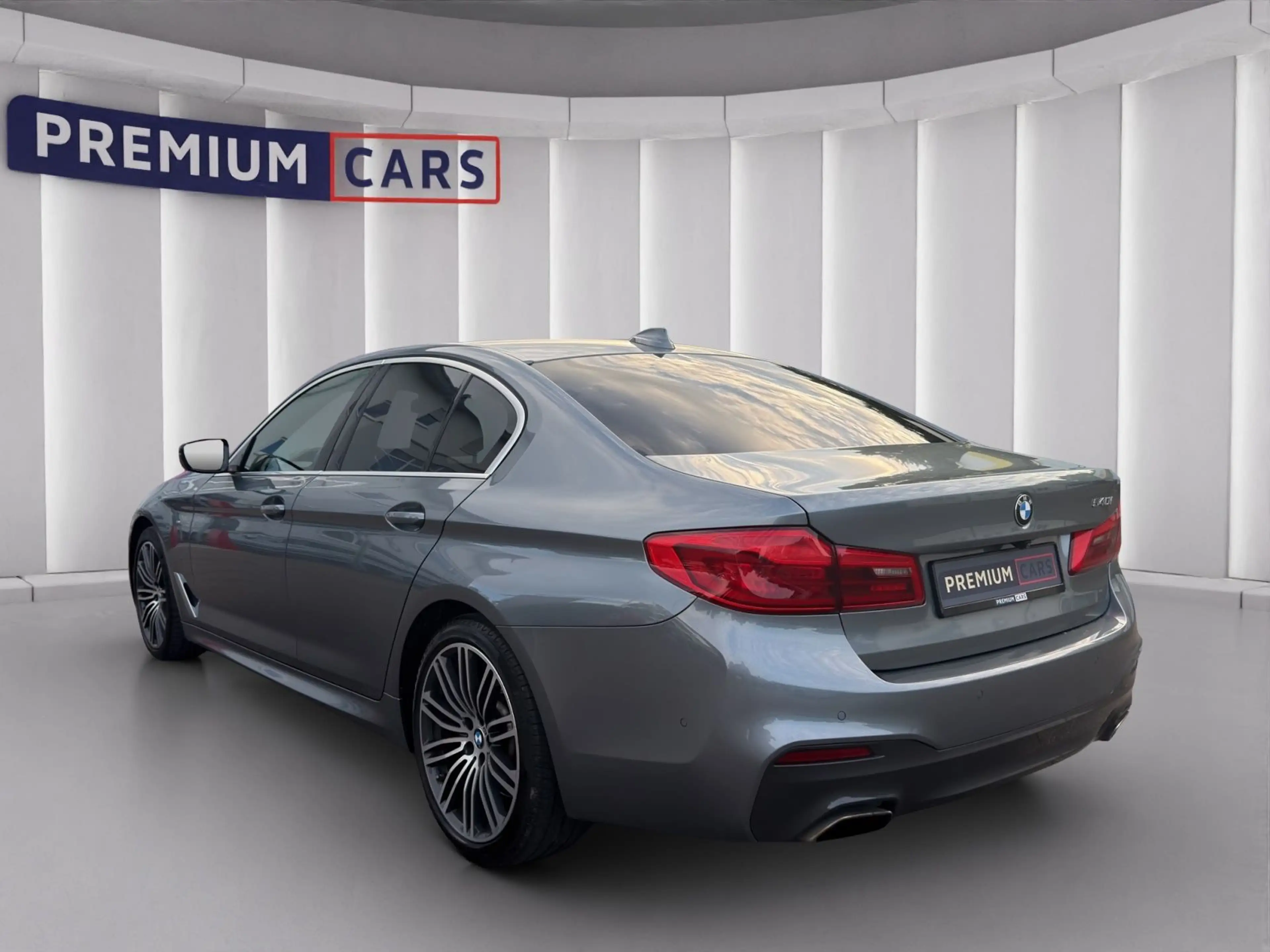 BMW 540 i M-Sport Lim. *DE*Finanzierung*Garantie — photo 3