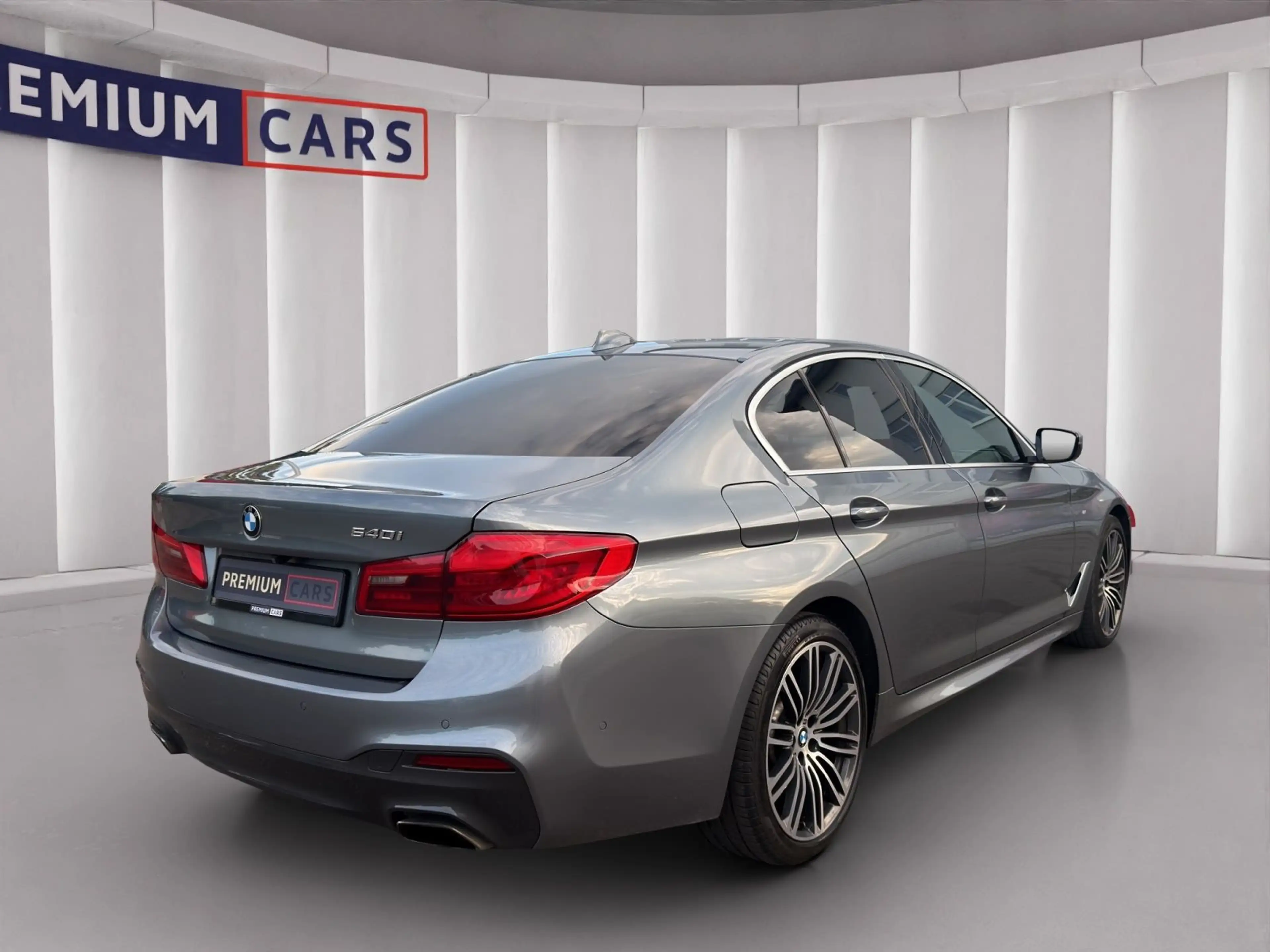 BMW 540 i M-Sport Lim. *DE*Finanzierung*Garantie — photo 5