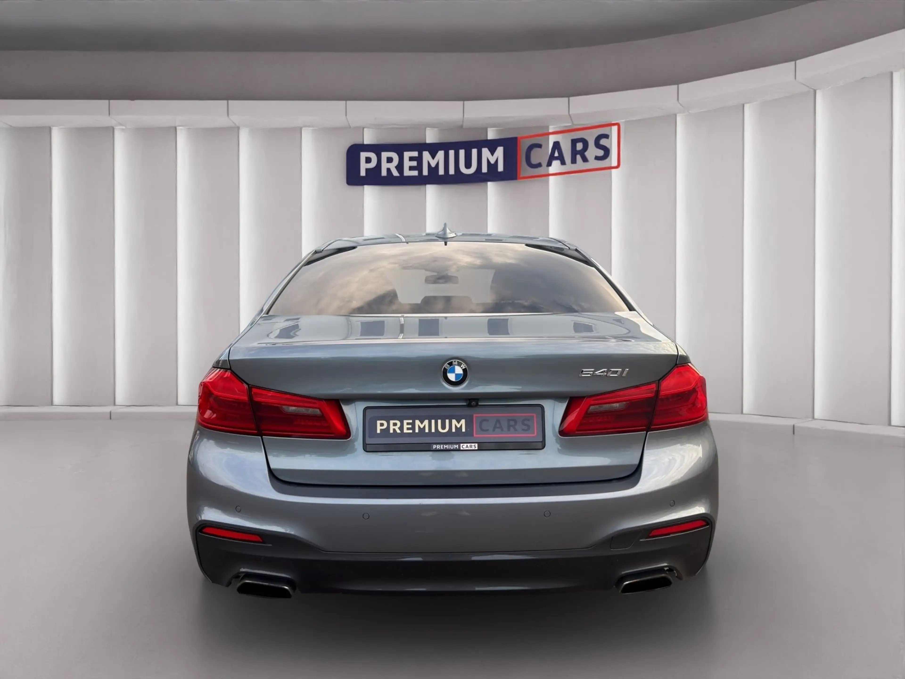 BMW 540 i M-Sport Lim. *DE*Finanzierung*Garantie — photo 4