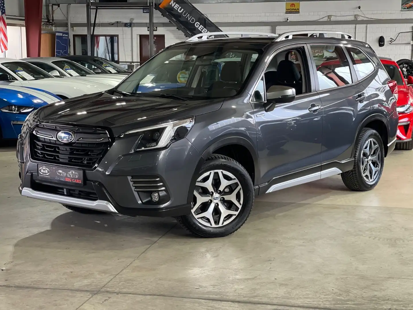 Subaru Forester FORESTER+ANHÄNGERKUPPLUNG+SHZ+1 HAND+GARANTIE Grau - 1