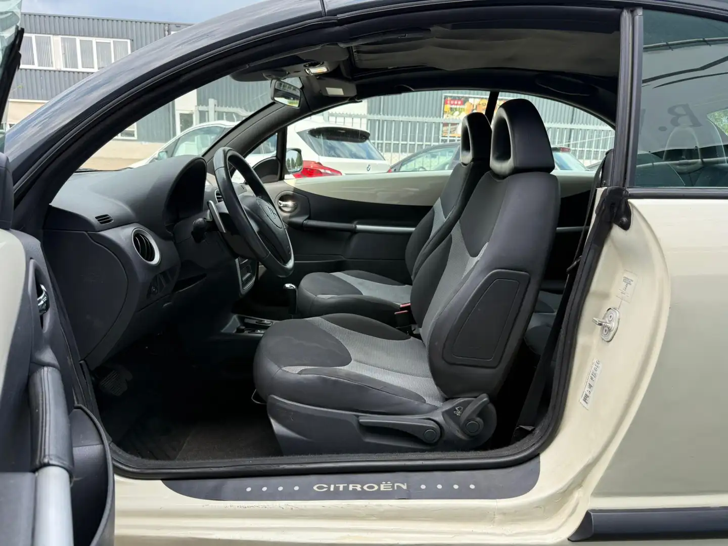 Citroen C3 Pluriel 1.6i-16V Caractère Automaat Airco Apk 02-2 Wit - 2