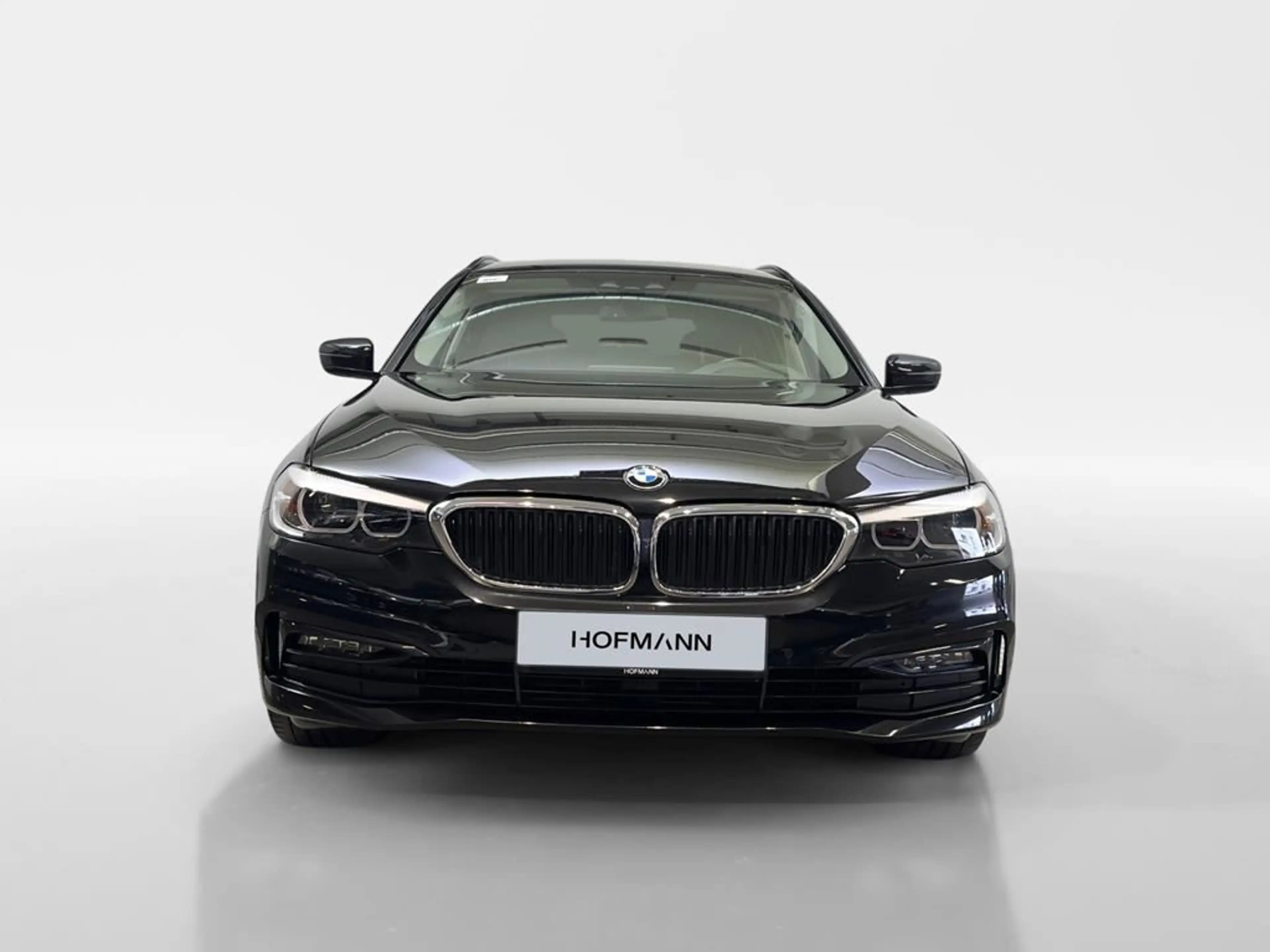BMW 520 Sport Line — photo 2