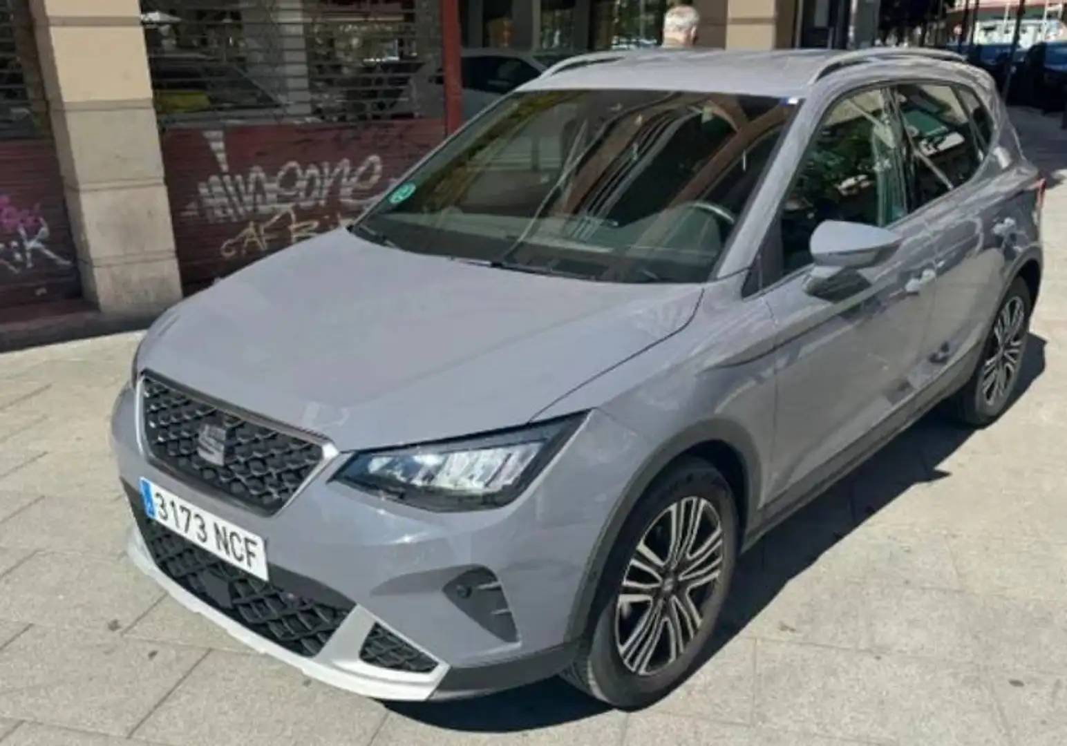 SEAT Arona Arona 1.0 TSI Ecomotive S Gris - 2