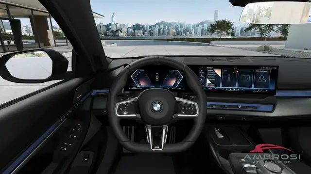 BMW 5 Series view 10